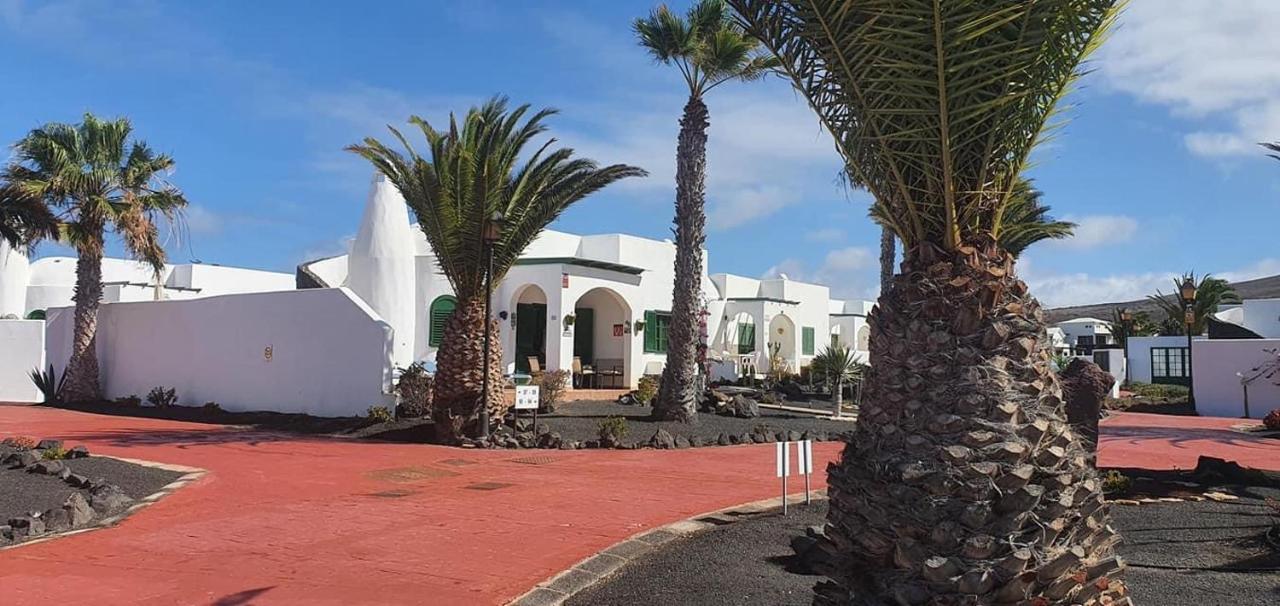 Villa Karisa Playa Blanca  Buitenkant foto